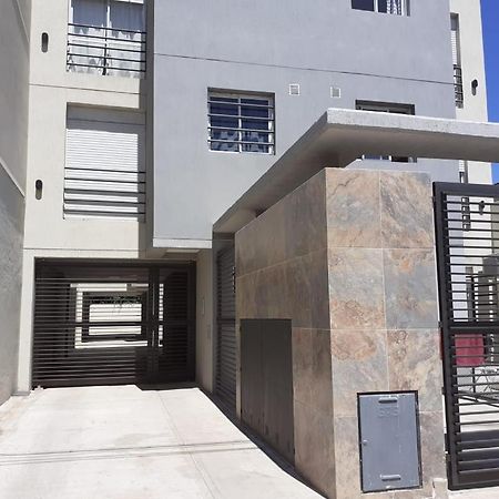 Departamento Witcomb Con Estacionamiento Apartment Bahía Blanca Exterior photo